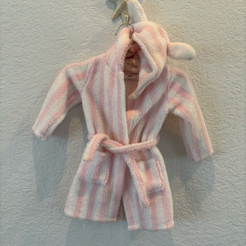 Laura Ashley 2T pink/white bunny robe